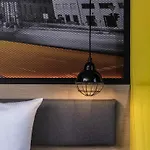 柏林特雷普托nh酒店