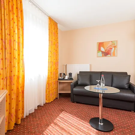 Otel Ibis Styles Treptow Berlin