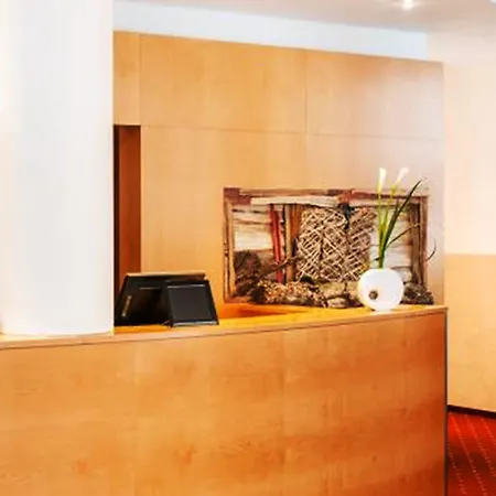 Ibis Styles Treptow 3*