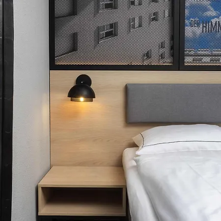 Ibis Styles Treptow מלון