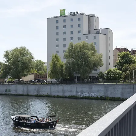 Ibis Styles Treptow 3* Berlín